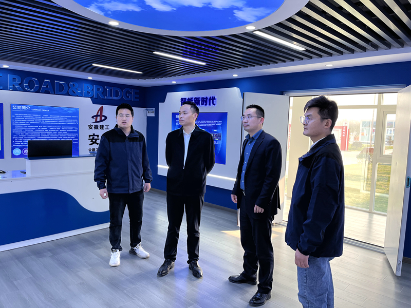 公司黨委副書(shū)記、總經(jīng)理張俊到霍邱縣市政基礎(chǔ)設(shè)施提升PPP項(xiàng)目調(diào)研3